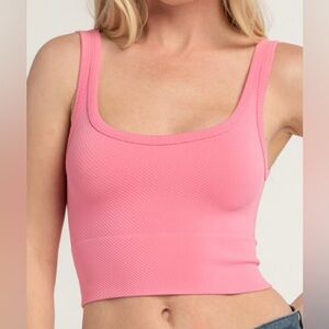 Tilly’s ribbed cropped tank top